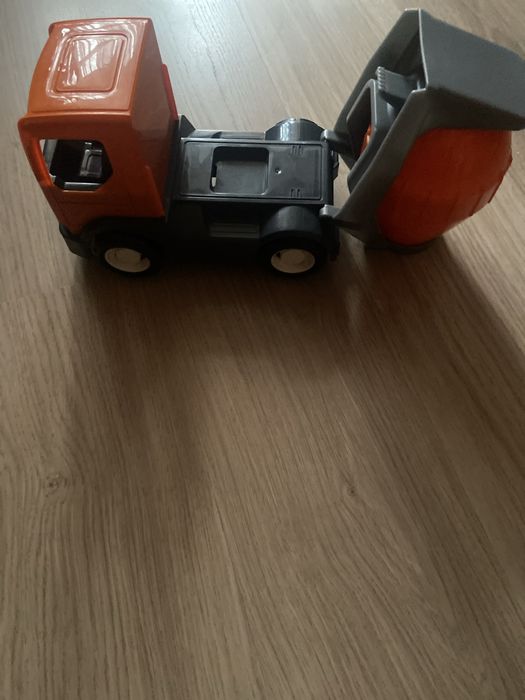 Бетонозмішувач від  Wader Toys 1+ Польща