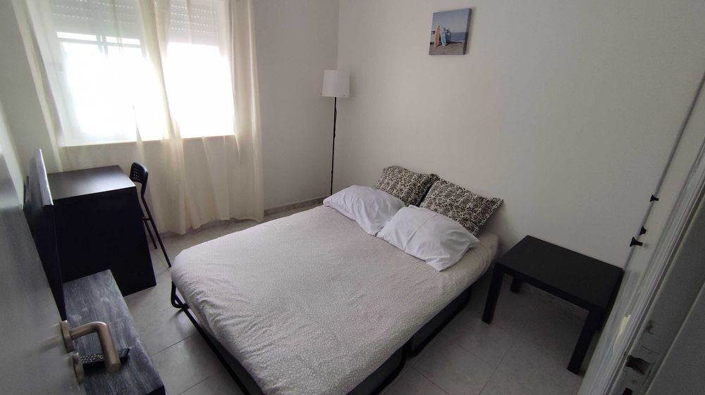 Apartamento T1 - Arrendamento semana em Peniche - Disponível até última semana Julho