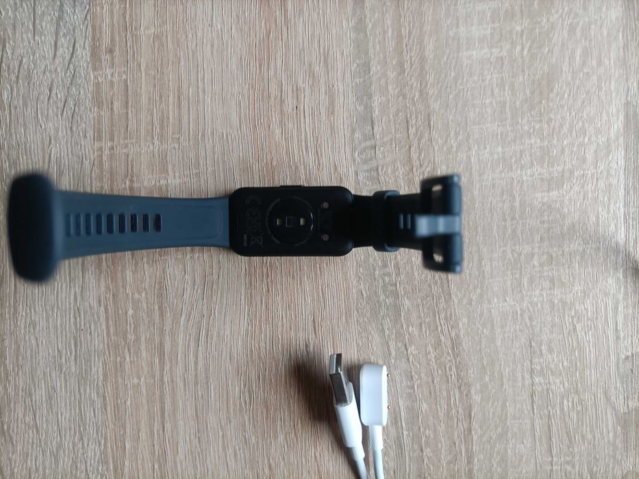 Opaska Huawei band 8
