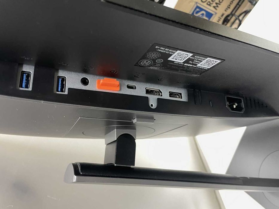 Монитор 25" Dell U2520D (2K QHD) Type-C IPS / HDMI, DisplayPort