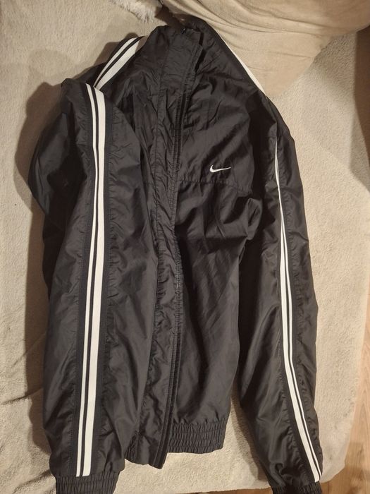 Nike bluza / kurtka wiatrówka czarna – rozmiar L – oryginał