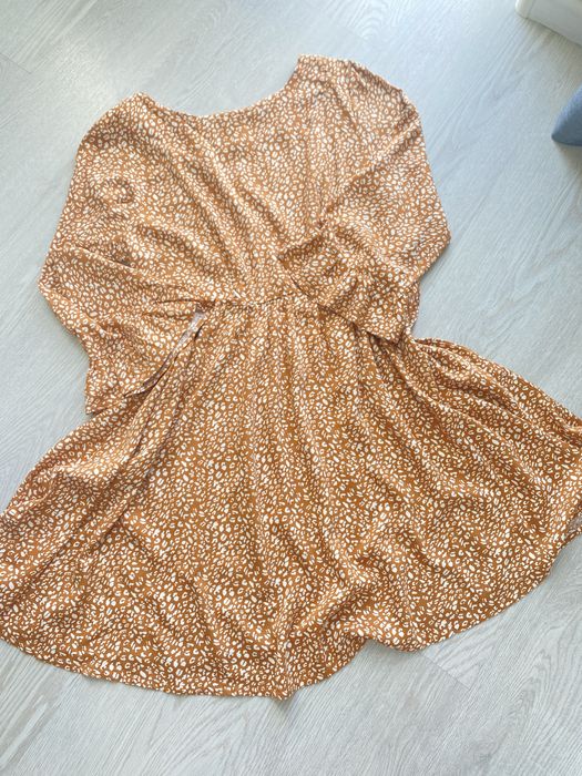 Сукня для годуючих мам