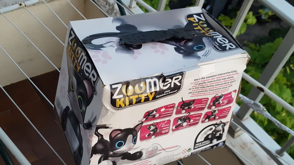 Zoomer kitty(gato interativo)