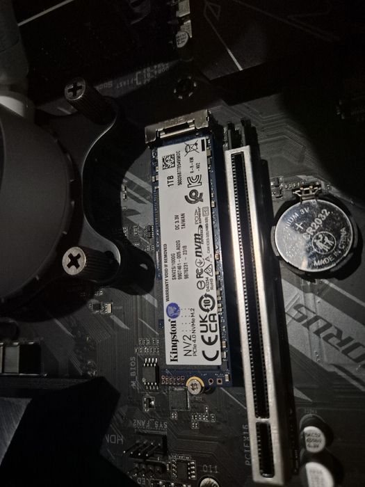 Kingstone 1t pamięć ram