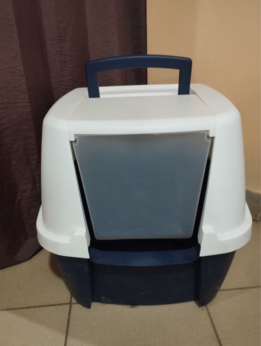 Туалет кошачий . Туалет для котиків