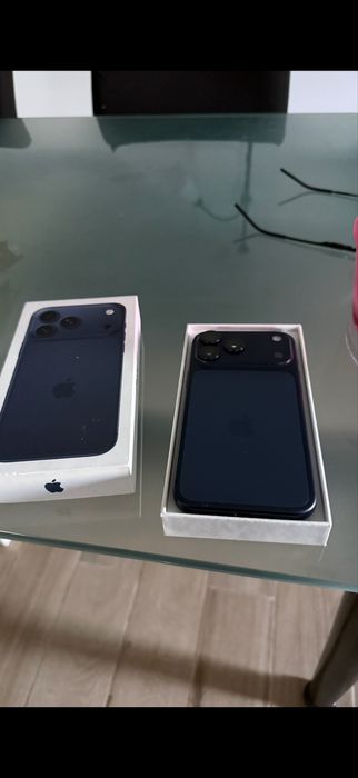 Iphone 17 pro max imaculado 256 gigas ,aceito retoma