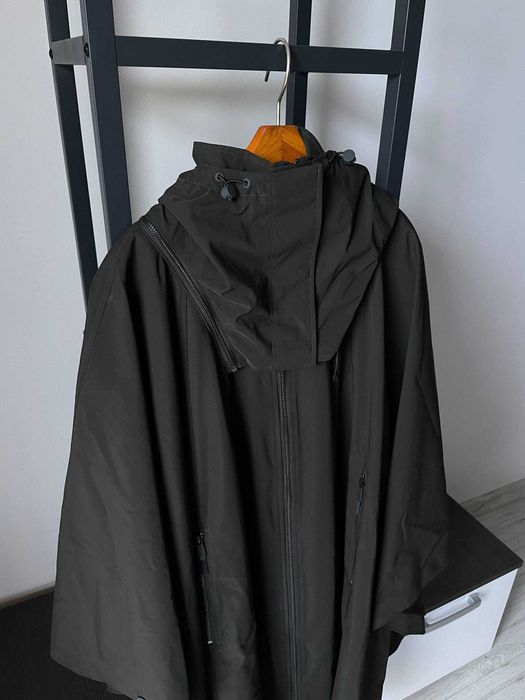 Trencz pelerynowy płaszcz ZARA ZW hydrofobowy przeciwdeszczowy peleryna water repellent cape trench coat