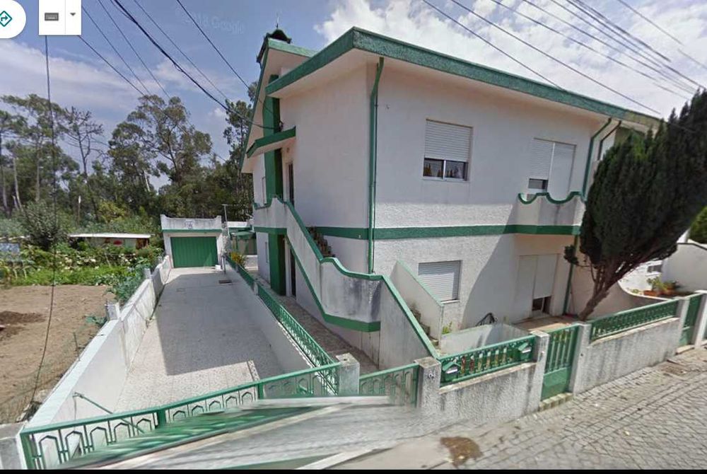 moradia bifamiliar
