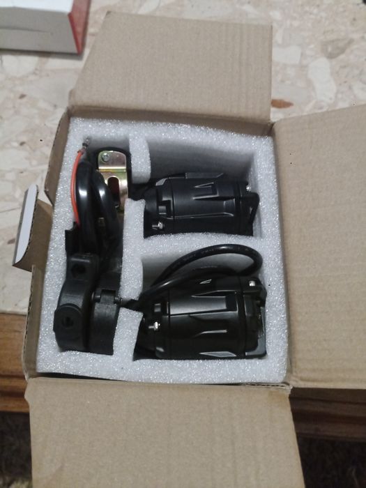 Faróis  suplemetares para moto  duplo clique ,,luz braca /amarela