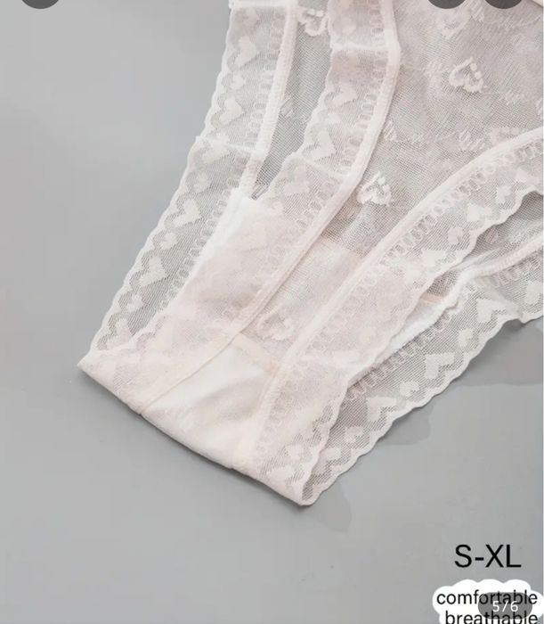 Жіноча мереживна білизна