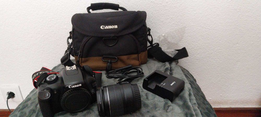 Câmara Fotográfica Canon Eos 1100D