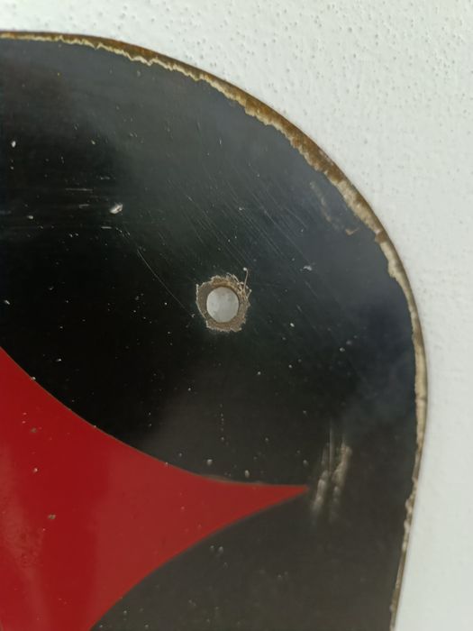 Chapa Esso de grandes dimensões
