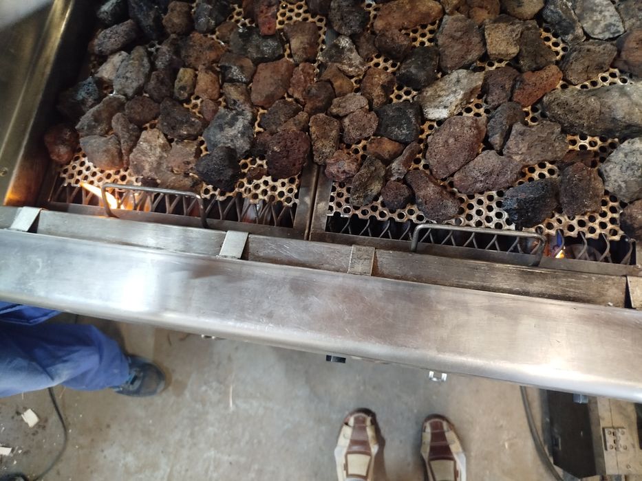 Газовий лава гріль