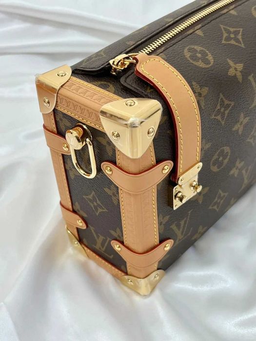 Caixa flexível do porta-bagagens lateral LV