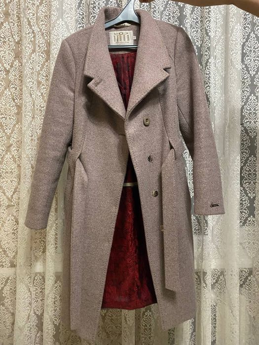 Пальто 48 розмір