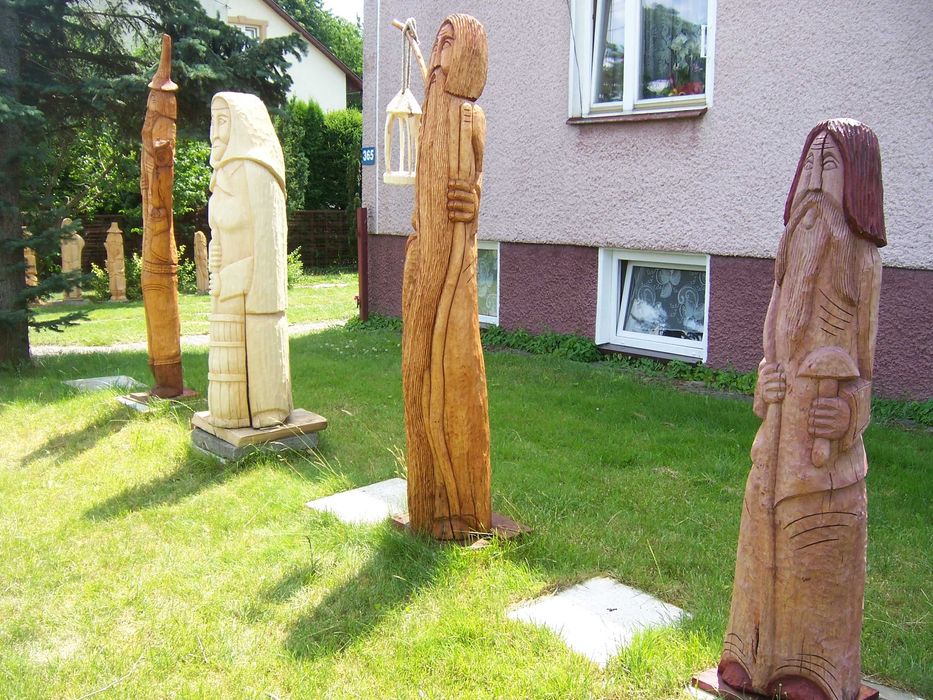 Rzeźby Ogrodowe Z Drewna , Dekoracje Ogrodowe