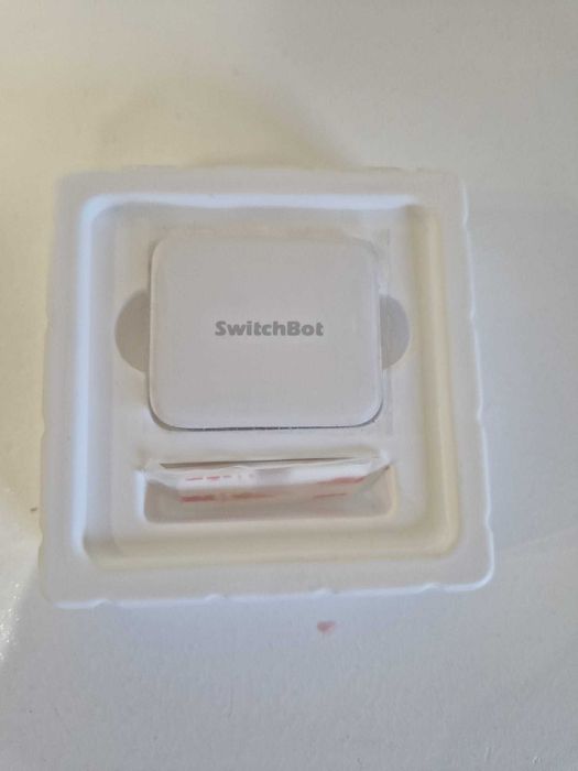 Przełącznik Switchbot SWITCHBOTS1 Bluetooth - inteligentny przełącznik