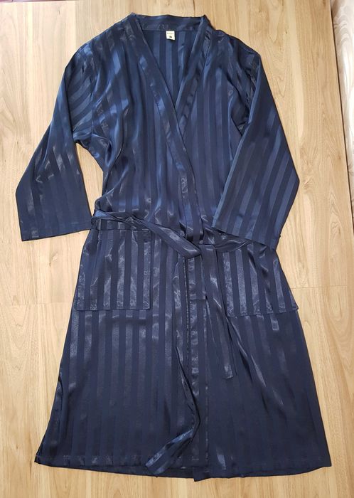 Халат жіночий атласний у смужку