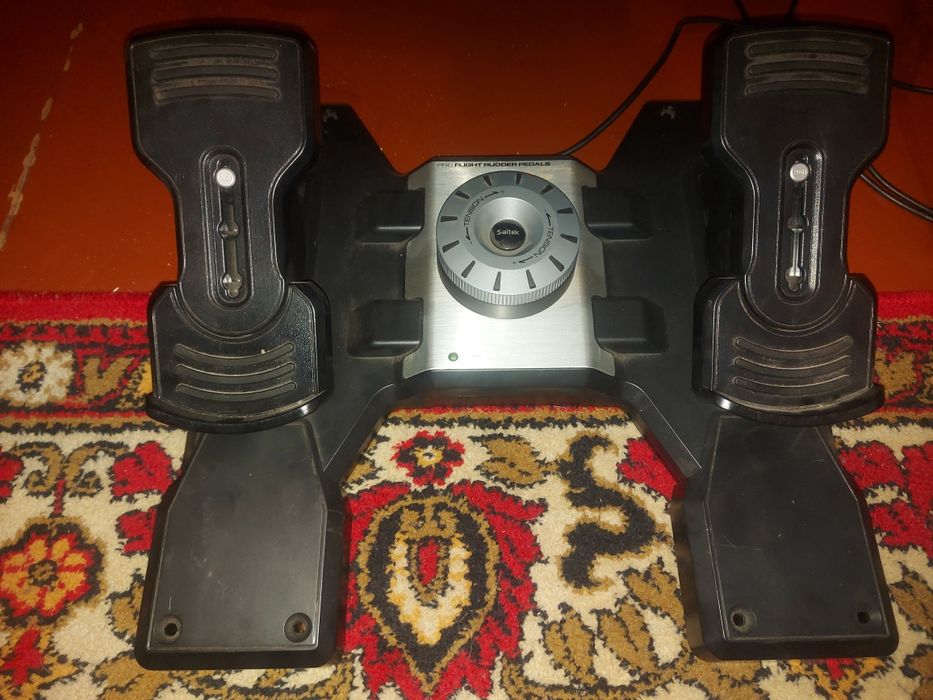 Продам Saitek Pro Flight Yoke System: