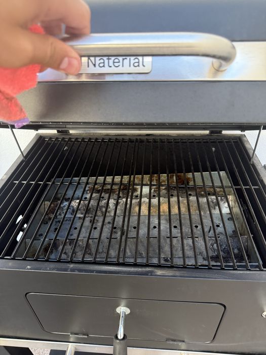Churrasqueira / Barbecue a carvão Naterial Centaurus (61 × 46 cm, preto)