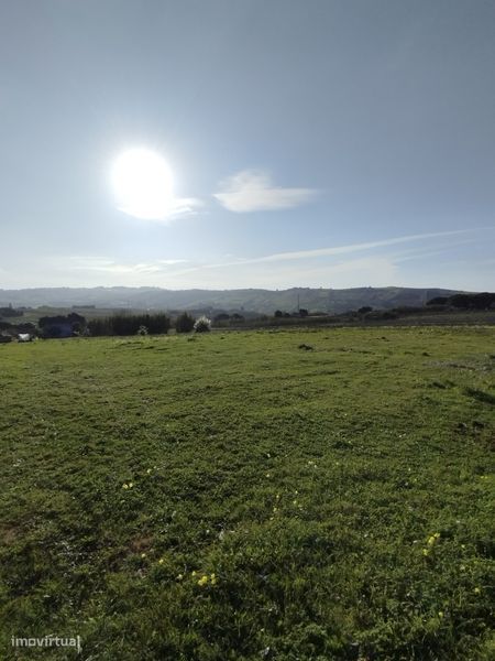 Terreno para Aluguer - Zona Previlegiada