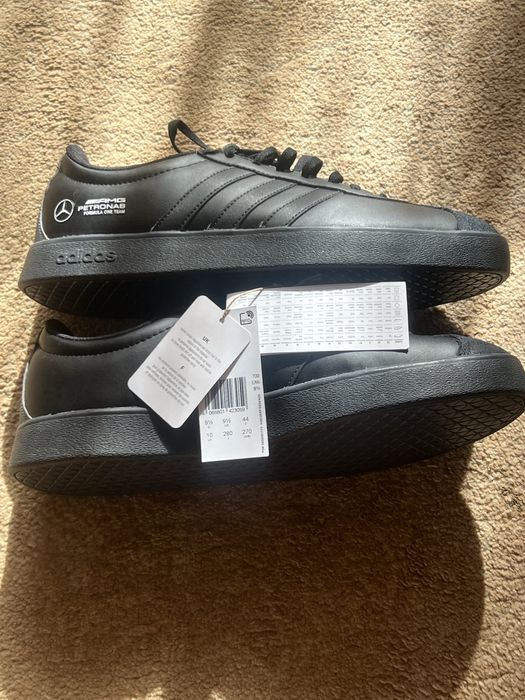 Кросівки adidas x Mercedes