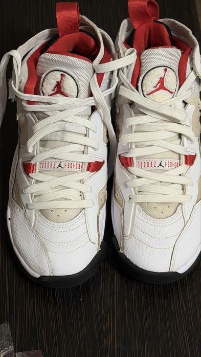 Кросівки Air Jordan