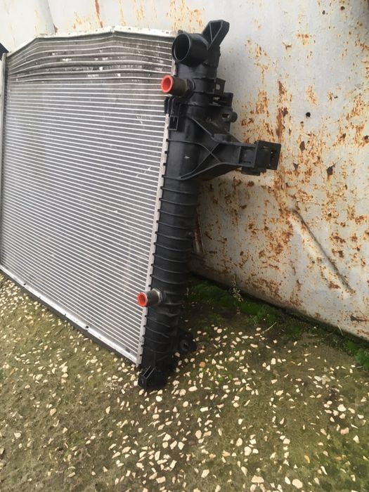 Банка радиатора Volvo XC 90