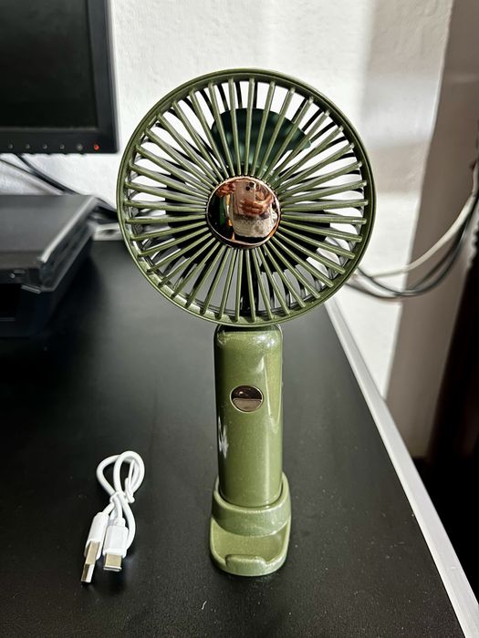 Portable Fan with Stand for Furniture64550377574275122