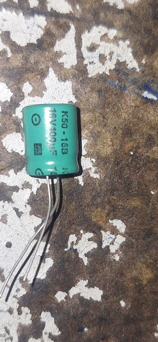 Конденсатори різні нові