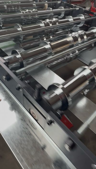 Maszyna do trapezowania blachy na Bramy Garazowe TR-16 cm