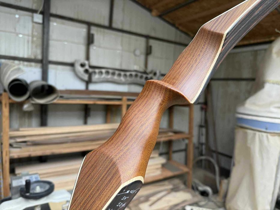 Arco Tradicional longbow