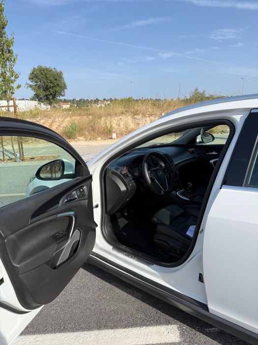 Opel Insignia Country Tourer 1.6