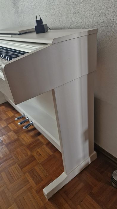 Piano Yamaha  NOVO