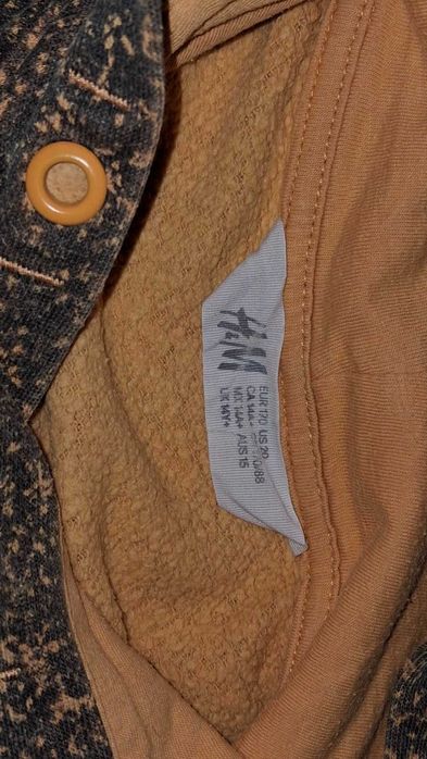 Худі Н&M з текстовим принтом