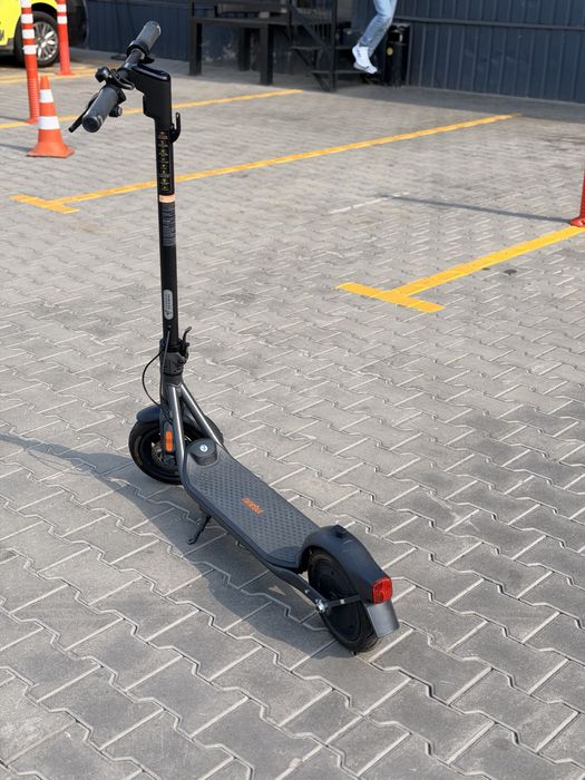 Ninebot Kickscooter F2