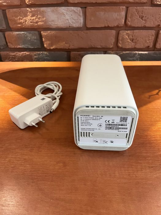 Router LTE modem Huawei B818-263 z agregacją pasma Duża prędkość
