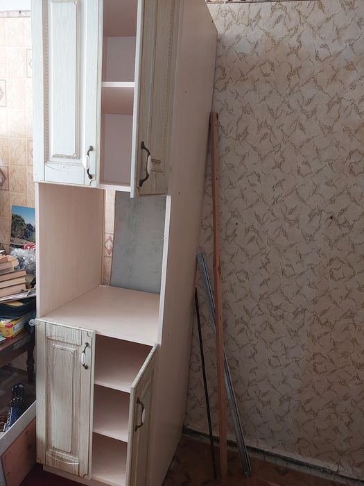 Шкаф пенал під вбвдованв духовку