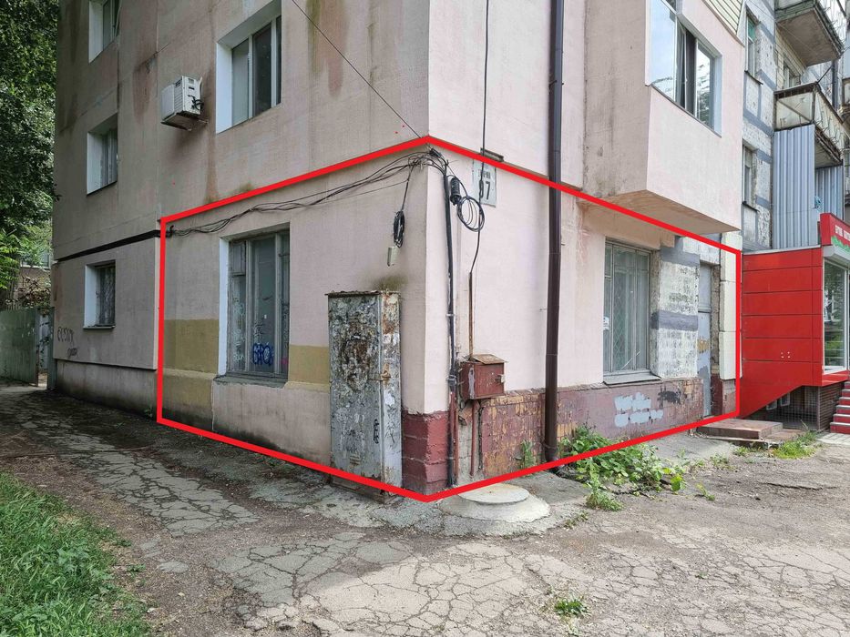 Помещение 44 м2 просп. Гагарина 97 Красная Линия