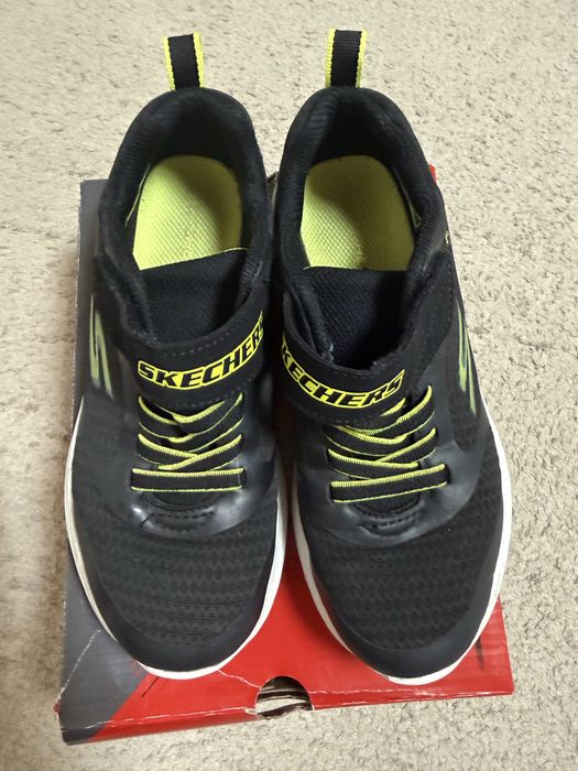 Кросівки skechers 35