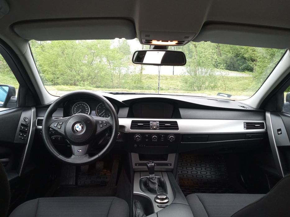 BMW Seria 5 E61 benzyna 2007r