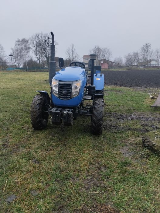 DW244AHTX трактор