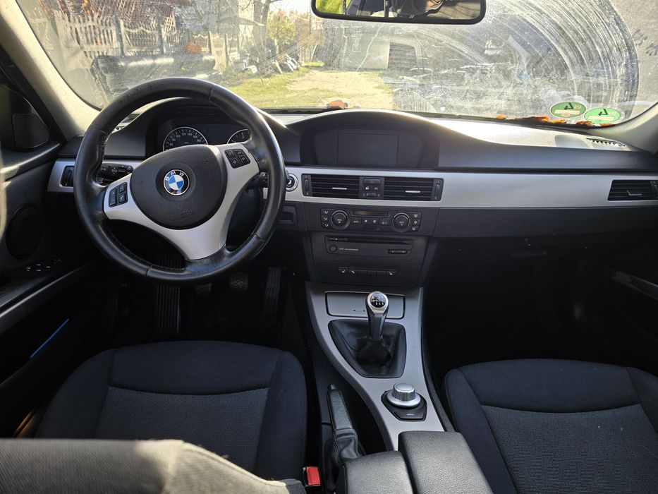 Bmw e90 2.0 benzyna navi
