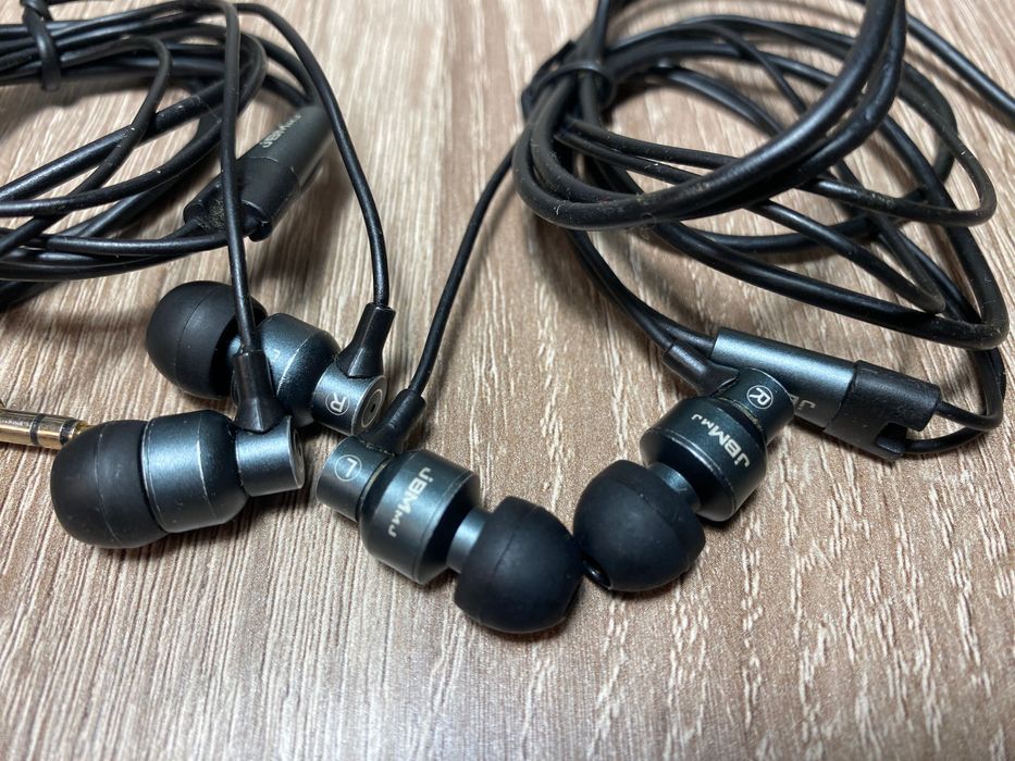 Наушники вакуумные JBM mj