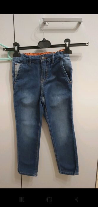Spodnie reserved rozm. 110