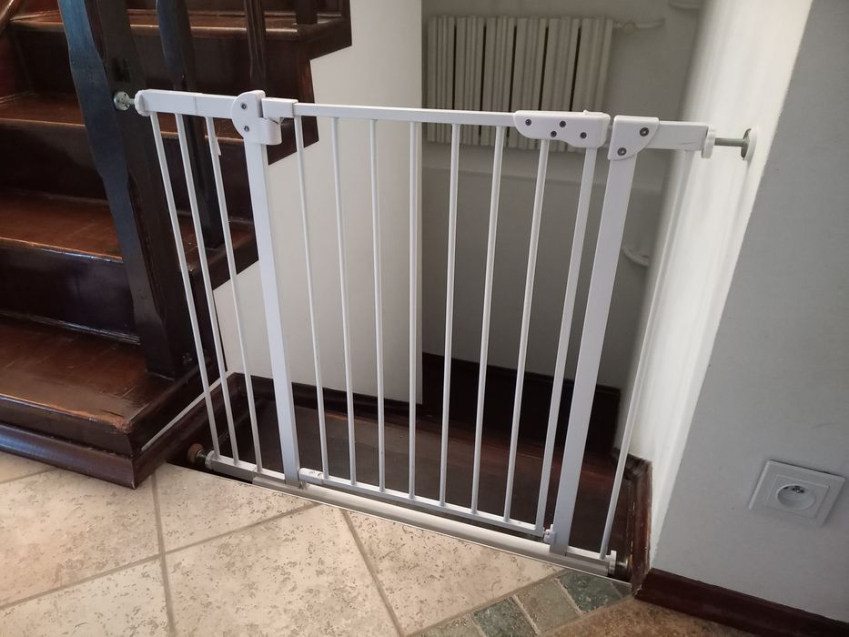 Dwie bramki Lionelo Truus Slim zabezpieczające rozporowe