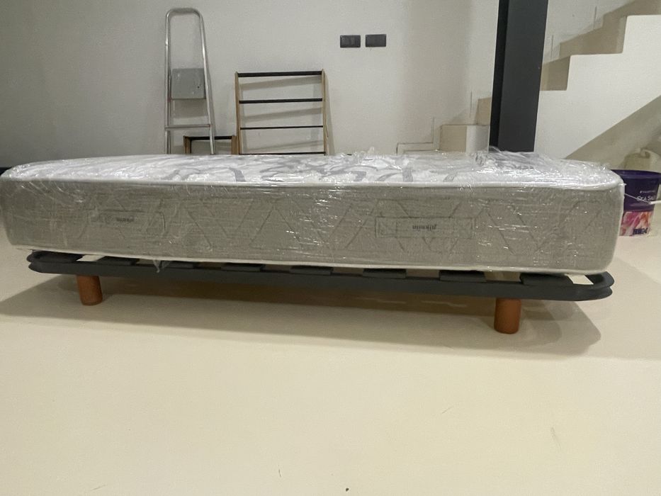 Colchão PIKOLIN  + estrado