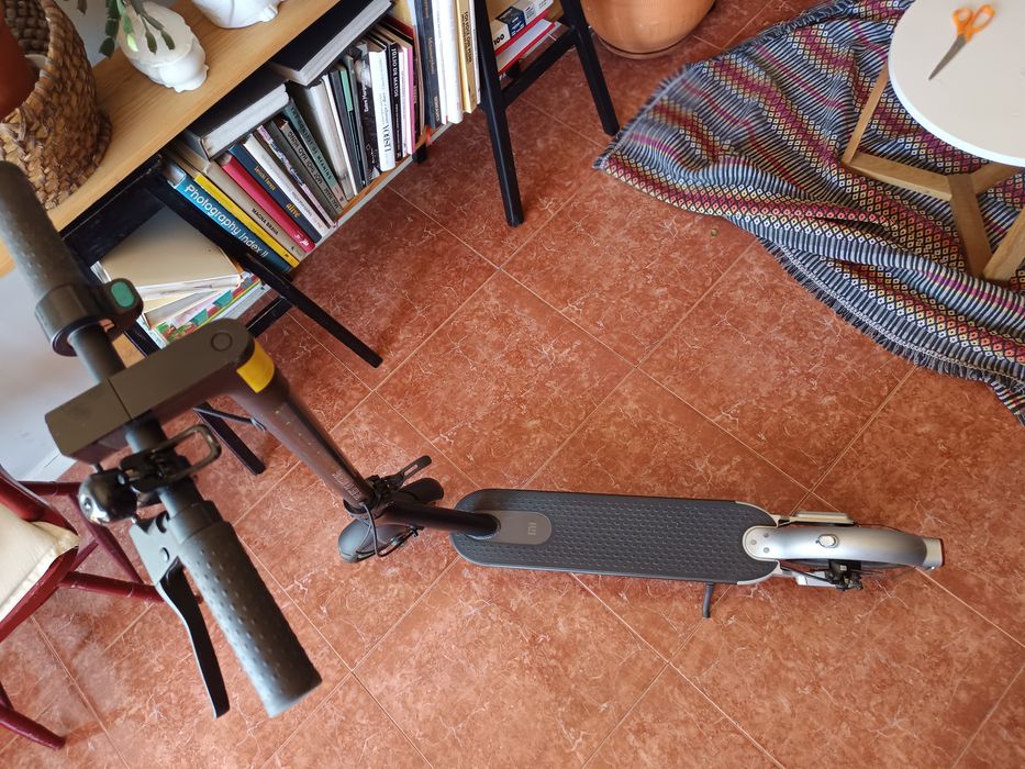 Trotinete Elétrica Xiaomi AMG petronas F1