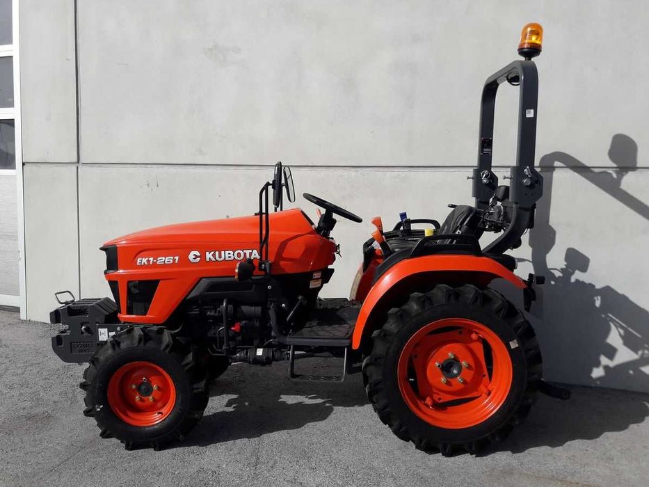 Ciągnik rolniczy, komunalny Kubota EK1-261 HST