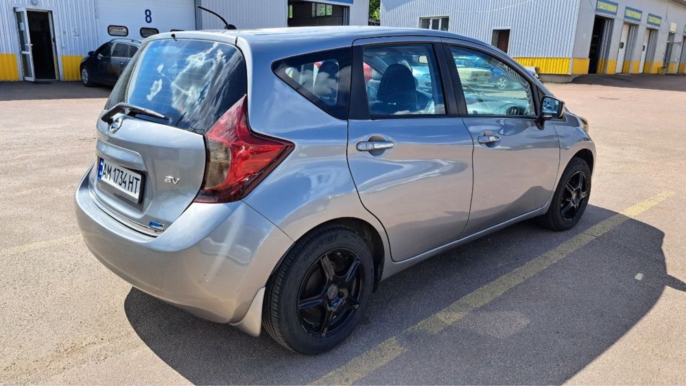 Nissan Versa Note 2014p. 1.6 Газ-бензин. 192 miles !!!